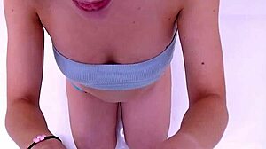 Sexo anal hardcore y acción de creampie en una sesión de fotos