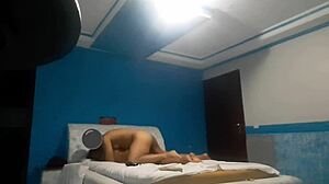أحضرت مراهقًا برازيليًا مذهلاً إلى الفندق للجماع الجنسي